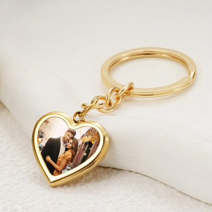 Personalized Thermochromic Heart Photo Keychain - Custom Picture Keychain for Couples, Stainless Steel Memorial Jewelry Gift for Anniversary, Birthday, Valentine's Day