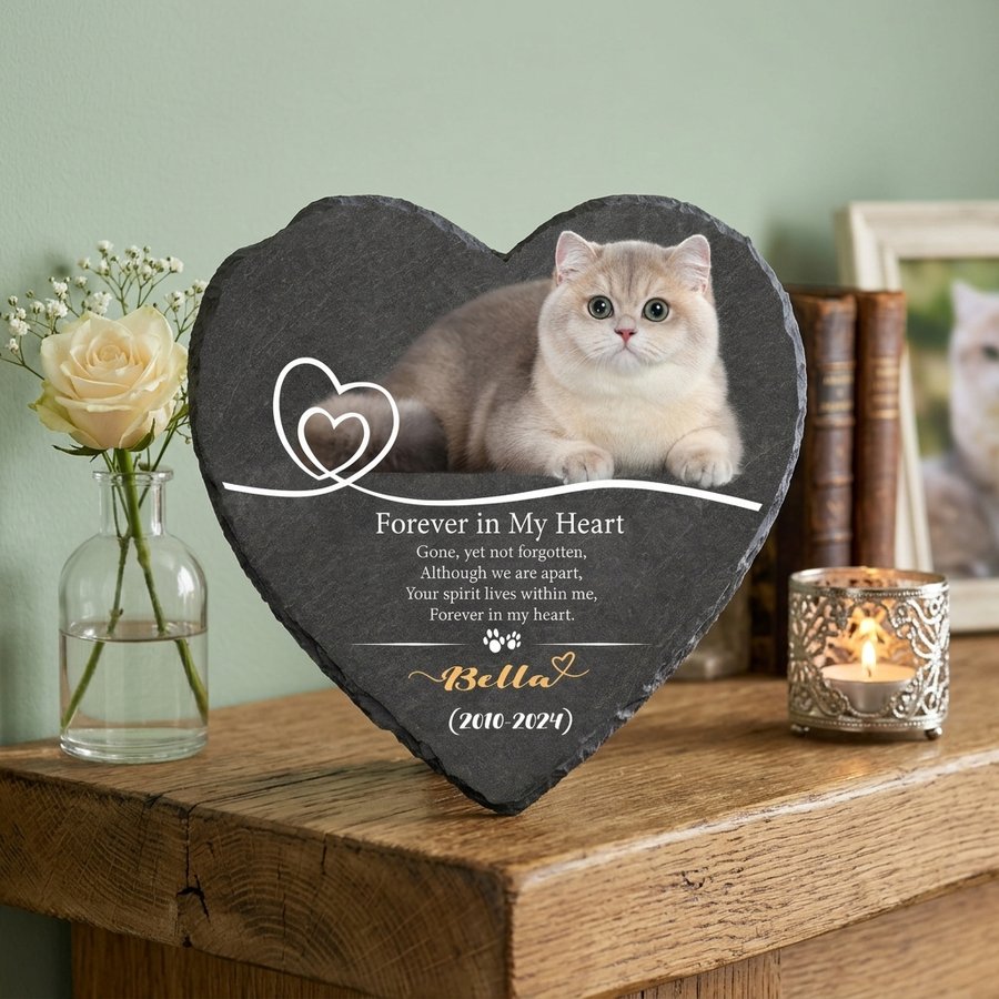 Personalized Heart-Shaped Memorial Stone for Cat, Custom Pet Grave Marker with Name and Years